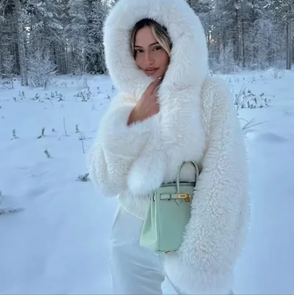 Chic White Faux Fur Hooded Jacket